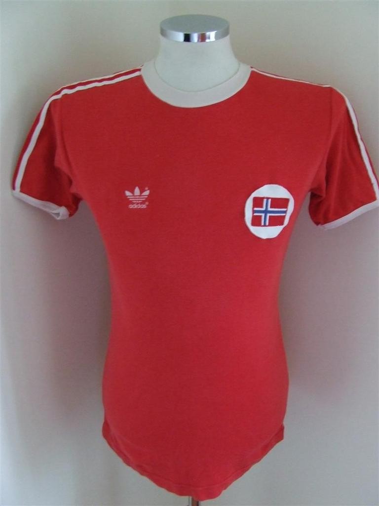 Norway 1978 Home Kit