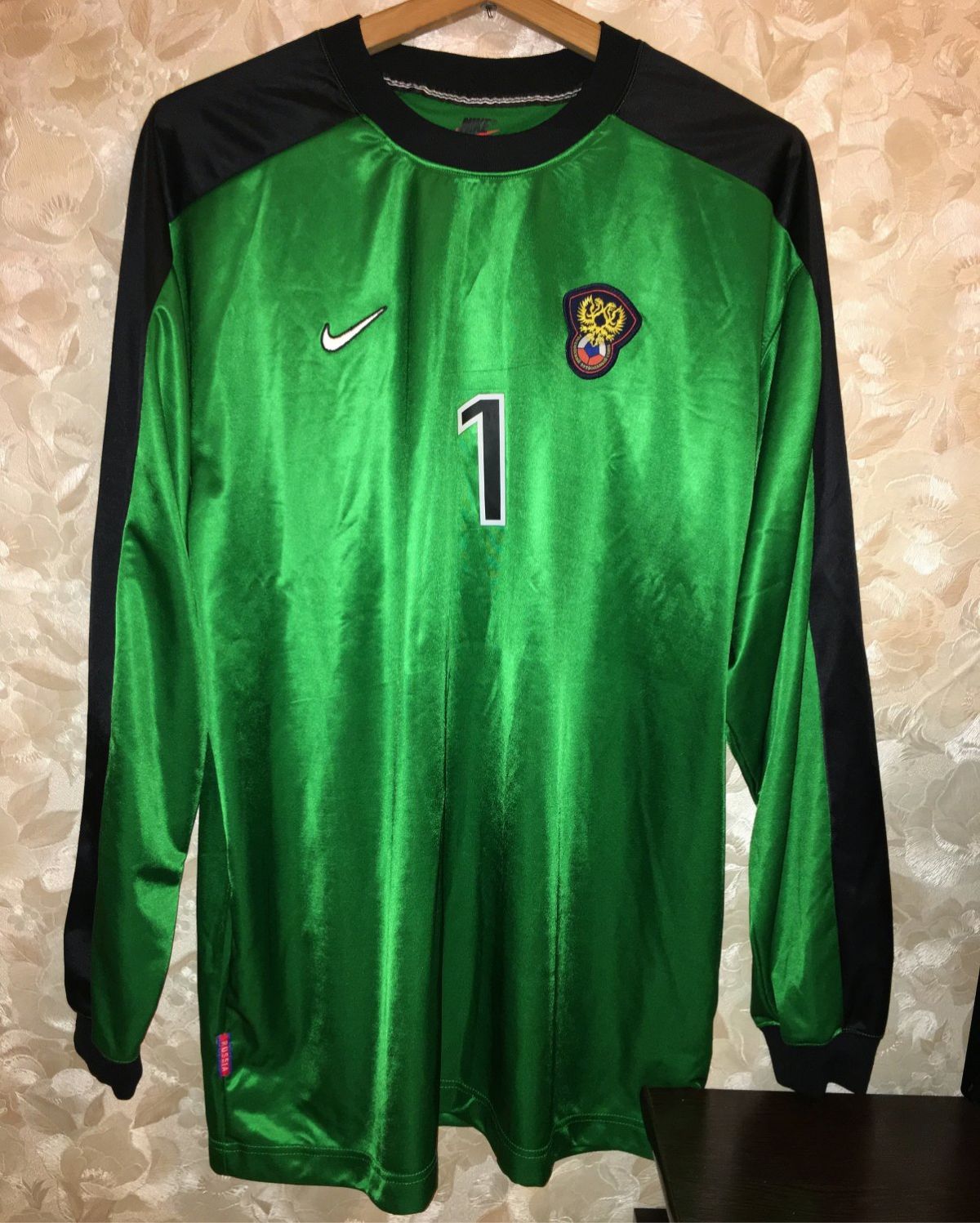 Russia 1998 GK 1 Kit