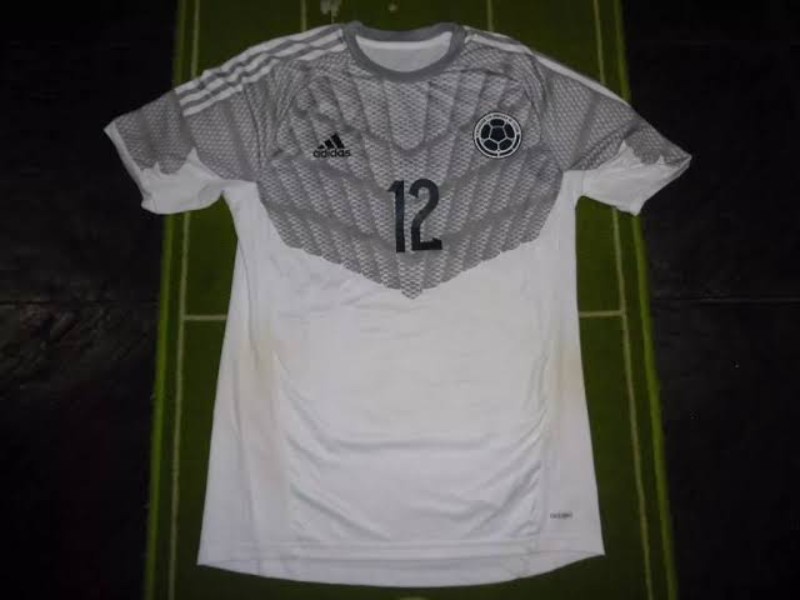 Colombia 2015 GK 1 Kit