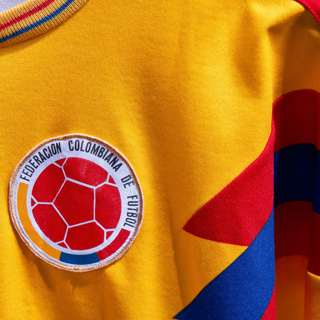 Colombia 1990 Home Kit