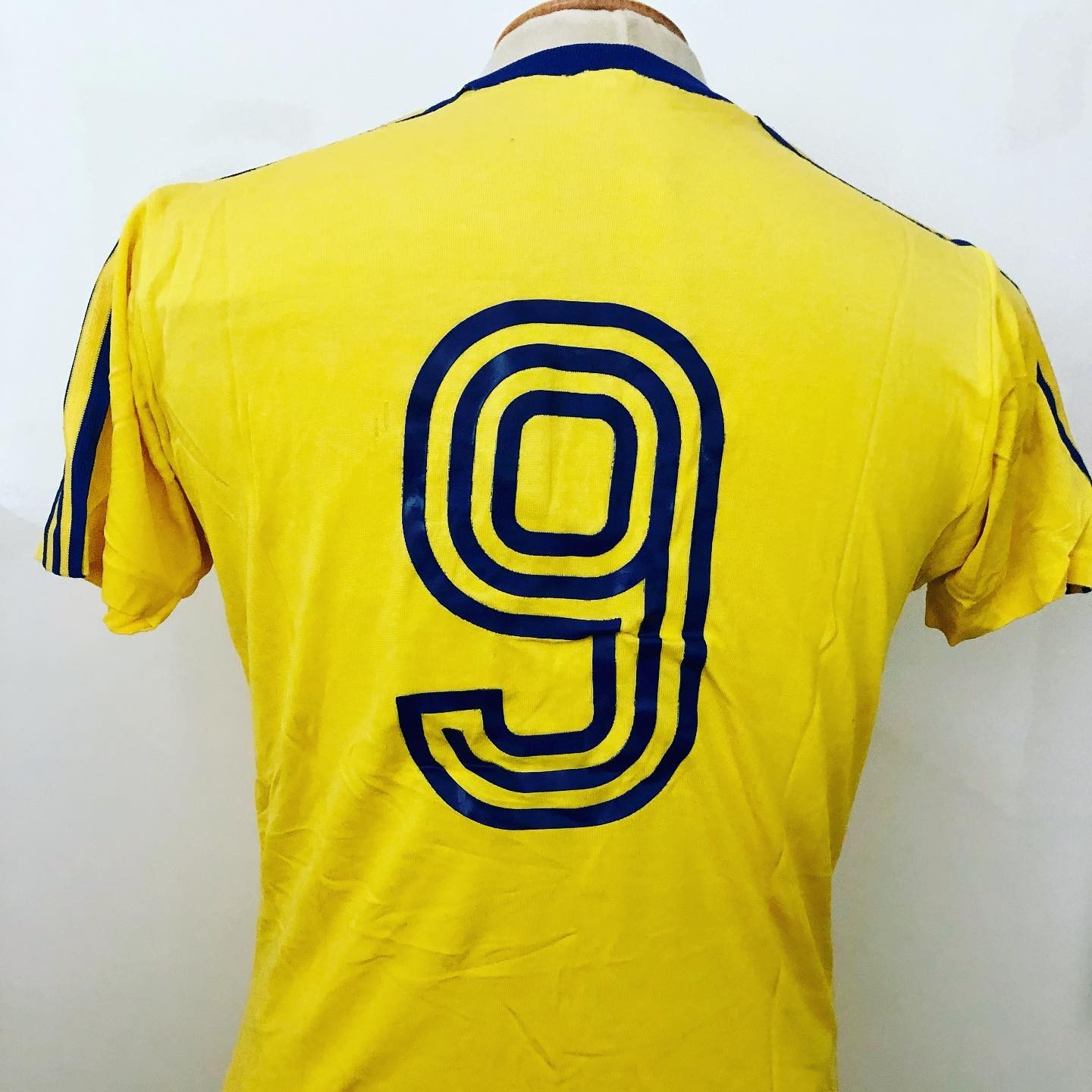 Colombia 1983 Away Kit