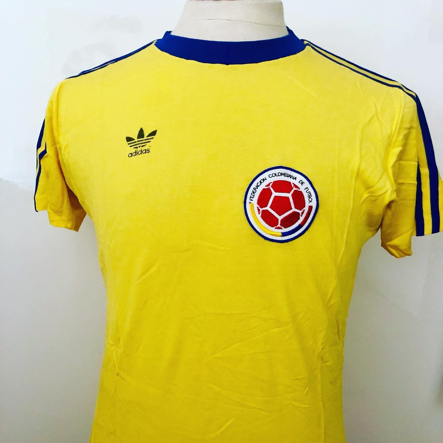 Colombia 1983 Away Kit