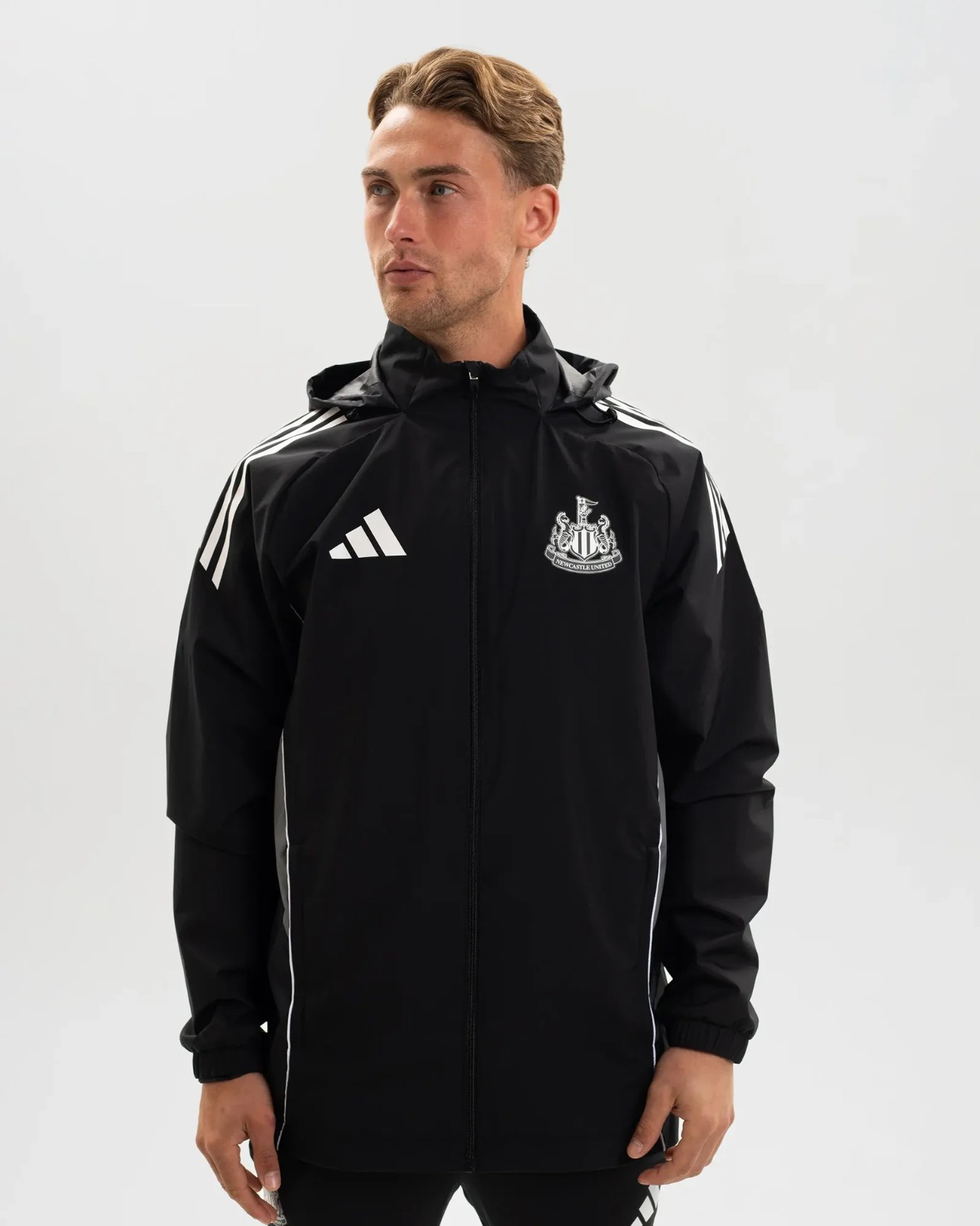 Newcastle United 2025-26 Rain 2 Kit