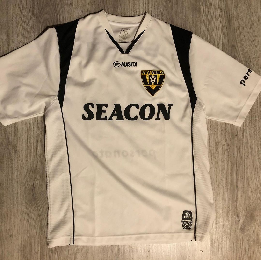 VVV-Venlo 2010-11 Pre-Season Away Kit