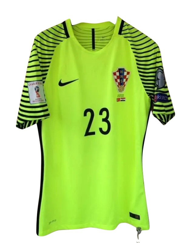 Croatia 2016 GK 1 Kit