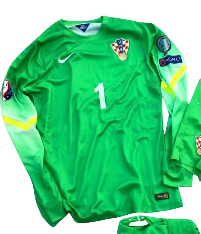 Croatia 2014 GK 1 Kit