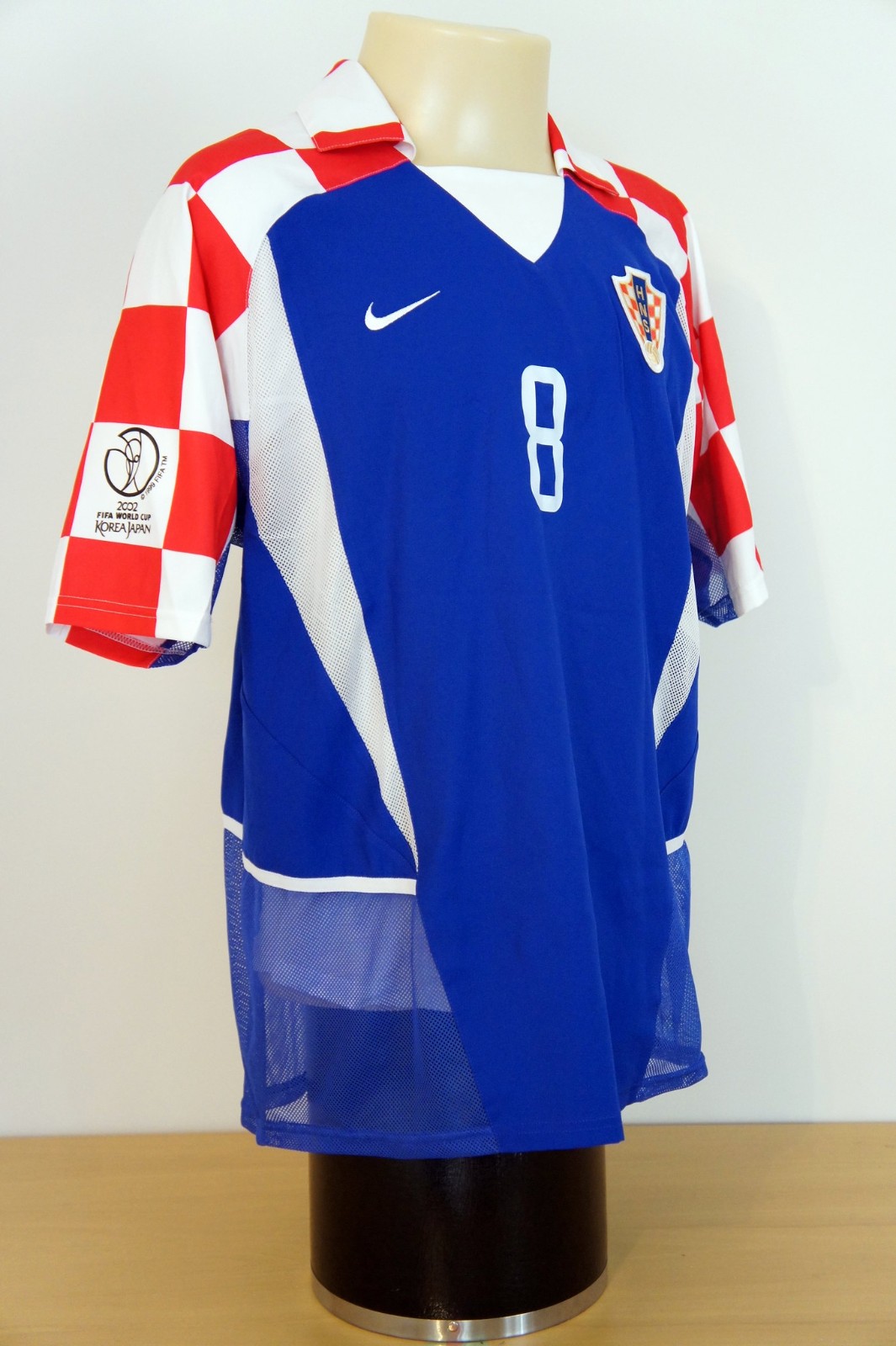 Croatia 2002 Away Kit
