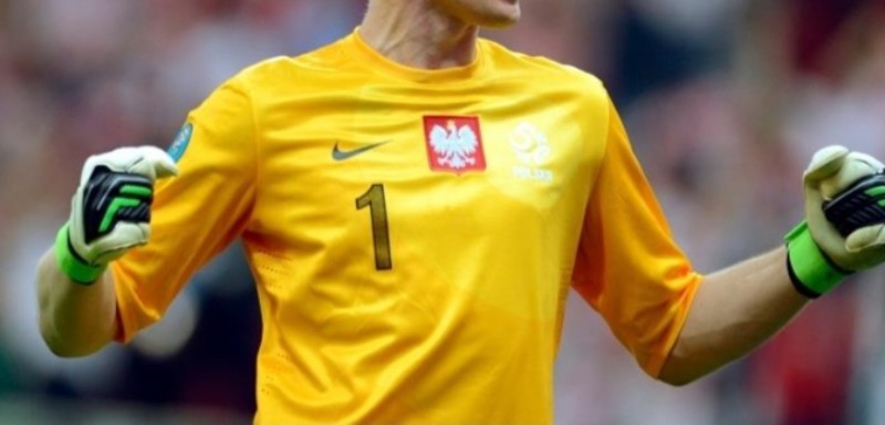 Poland 2012 GK 1 Kit