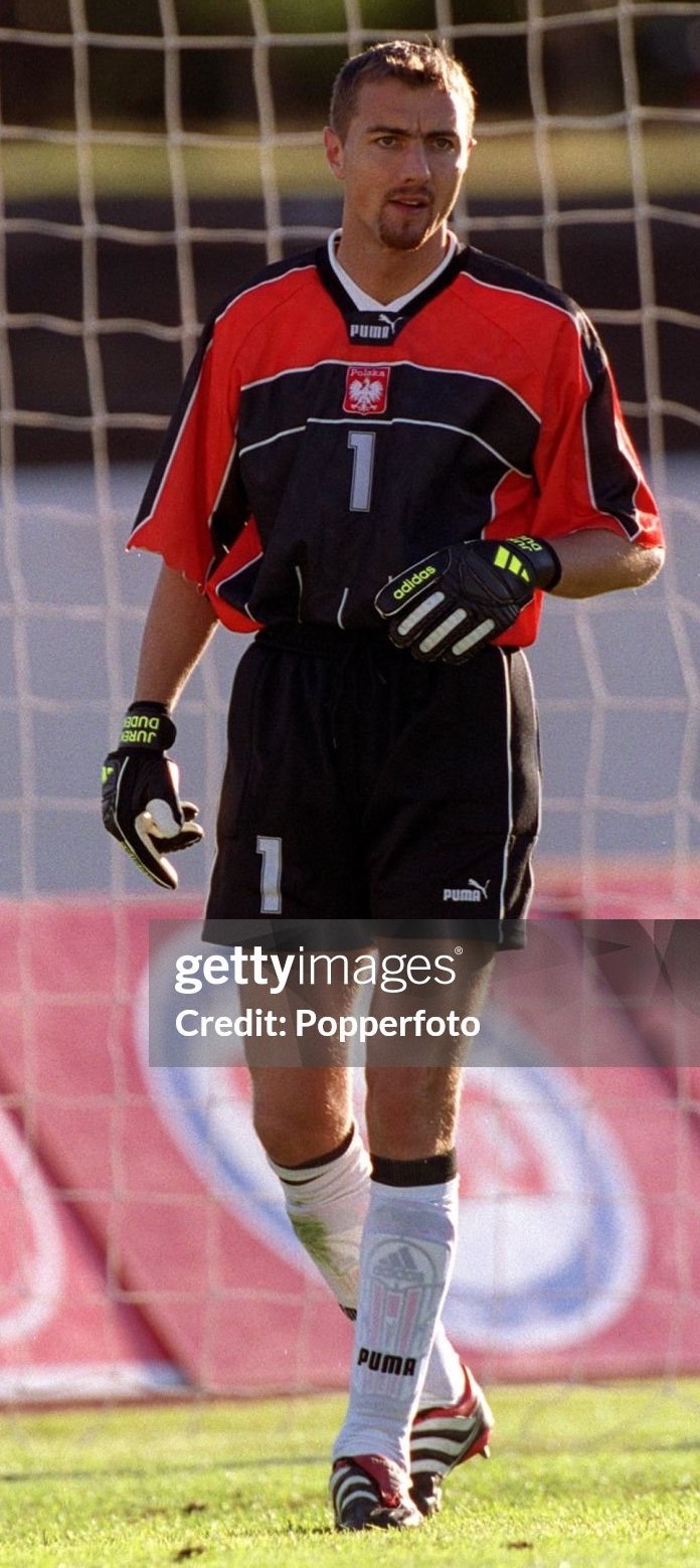 Poland 2001 GK 1 Kit
