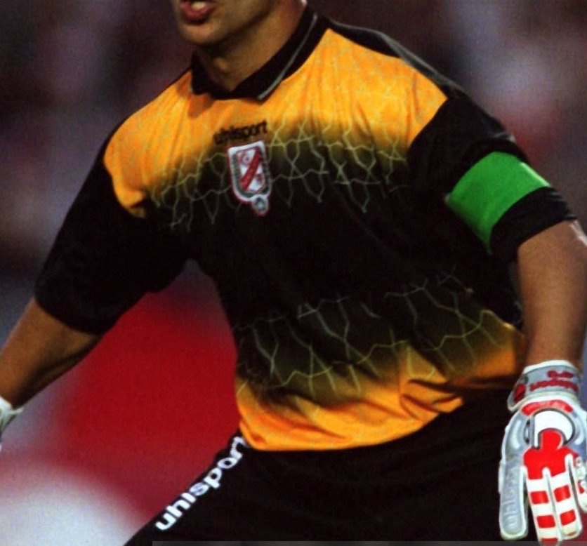 Tunisia 2001 GK 1 Kit
