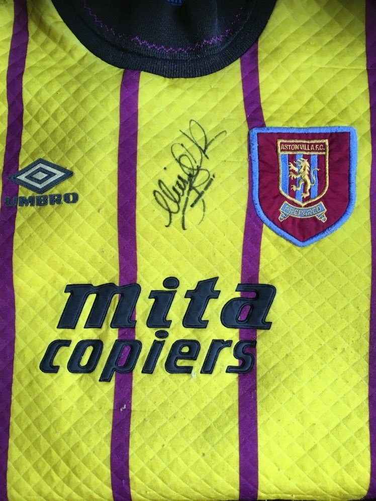 Aston Villa 1992-93 GK 2 Kit
