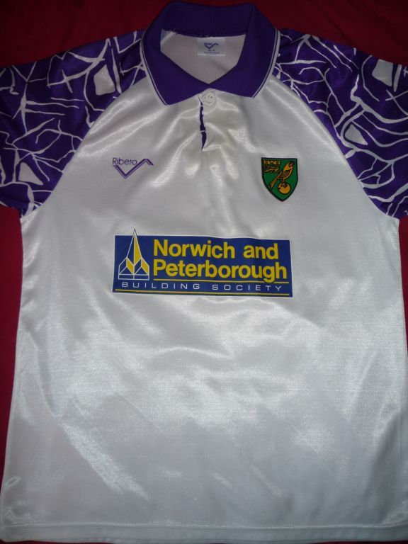 Norwich City 1992-93 Away Kit