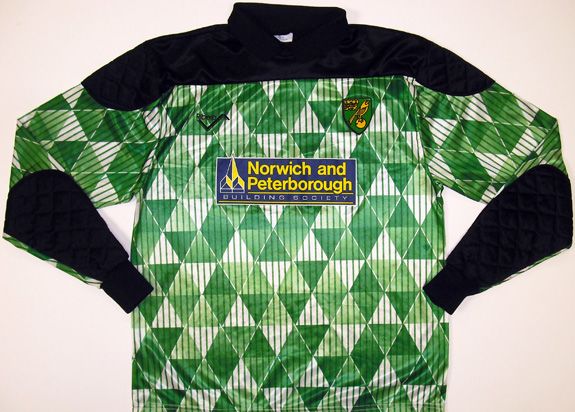 Norwich City 1992-93 GK 1 Kit