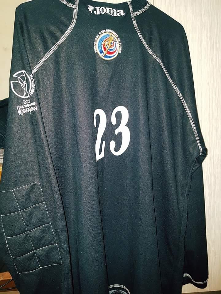 Costa Rica 2002 GK Away Kit