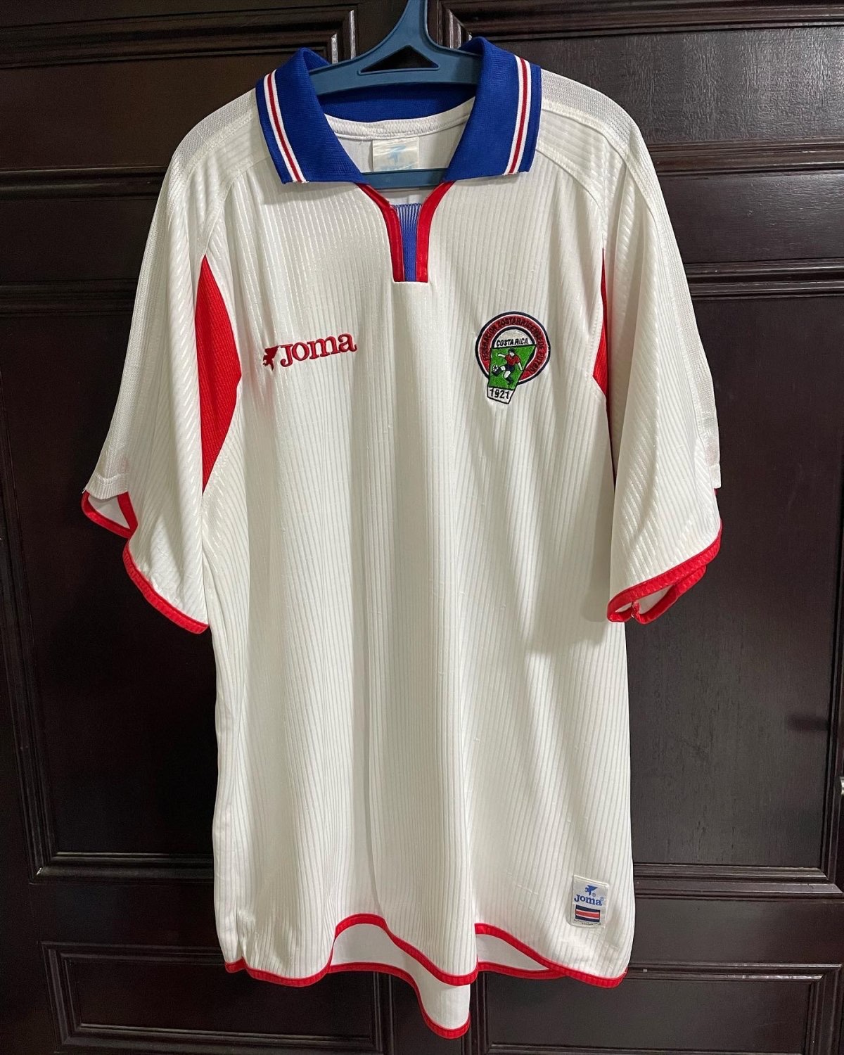 Costa Rica 2000 Away Kit