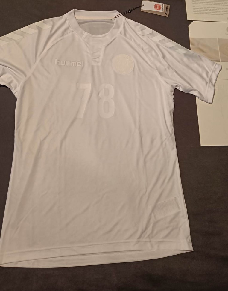 Denmark 2016-17 Special Kit