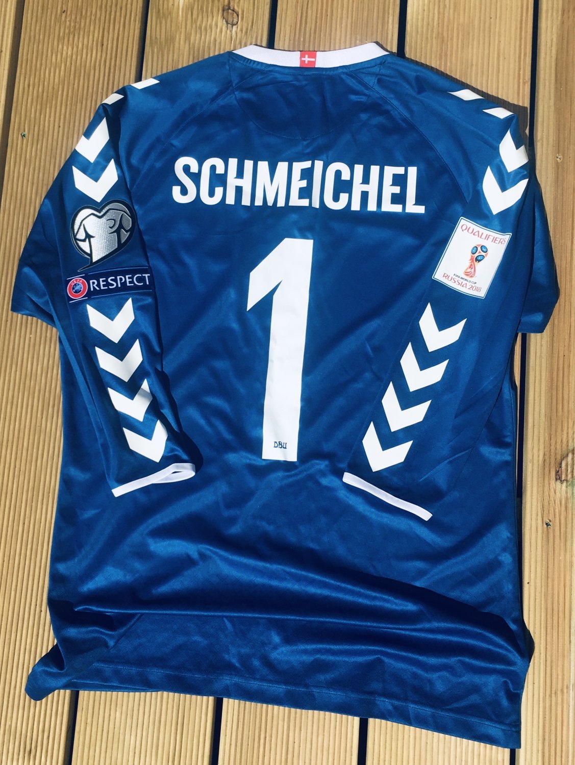 Denmark 2016-17 GK 2 Kit