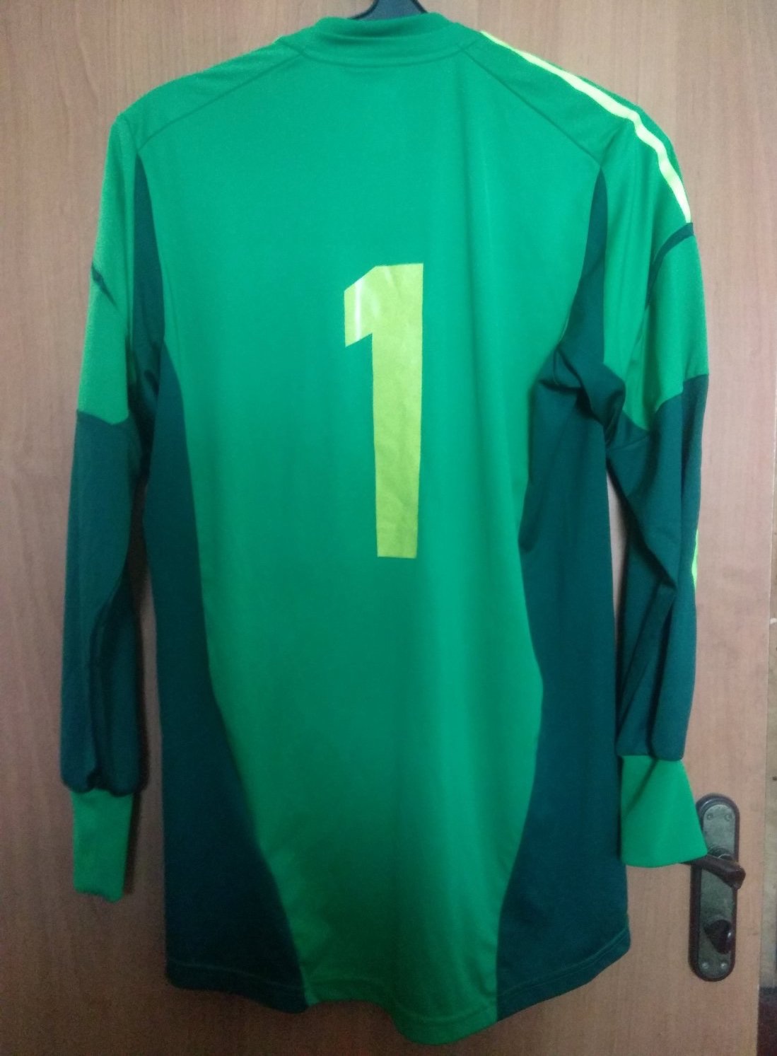 Denmark 2012 GK 1 Kit