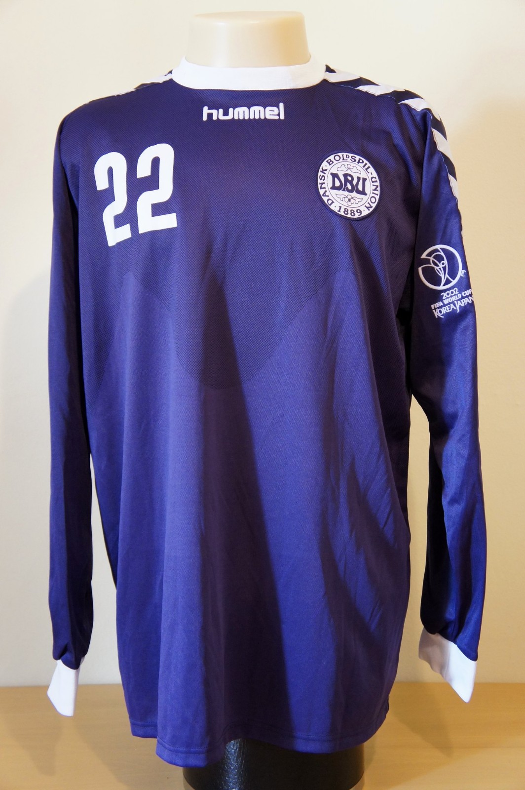 Denmark 2002 GK 2 Kit