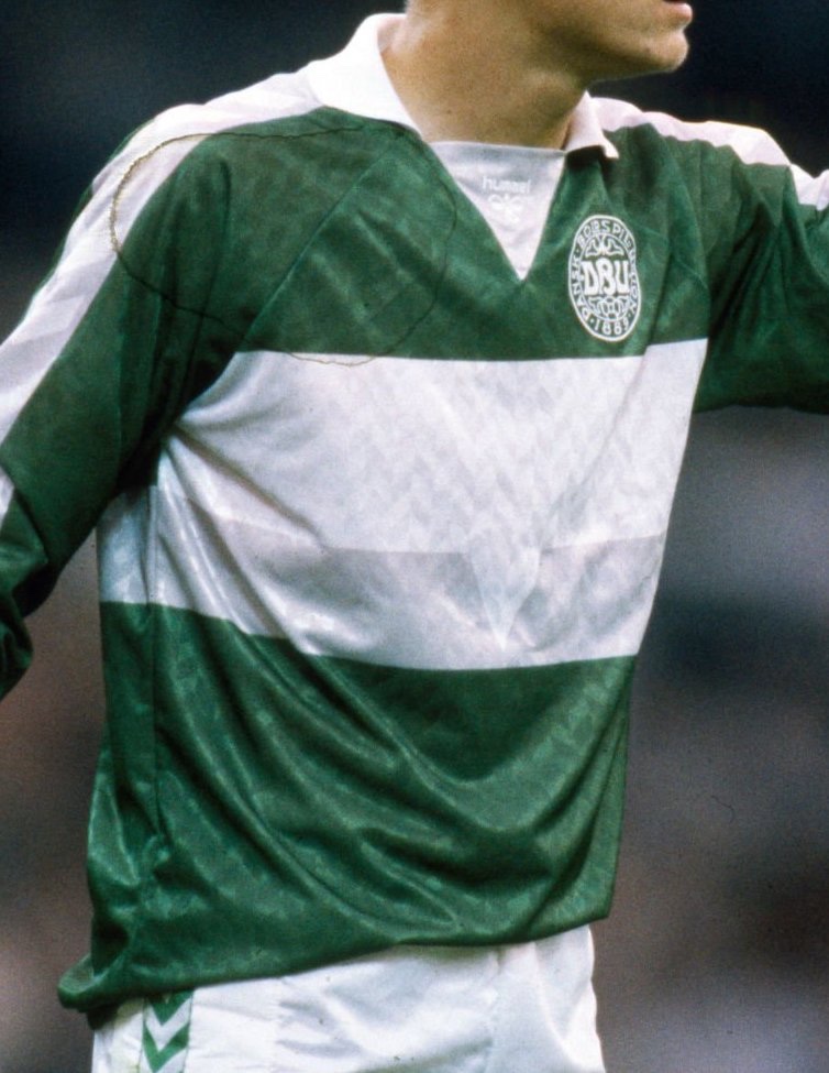 Denmark 1988 GK 2 Kit