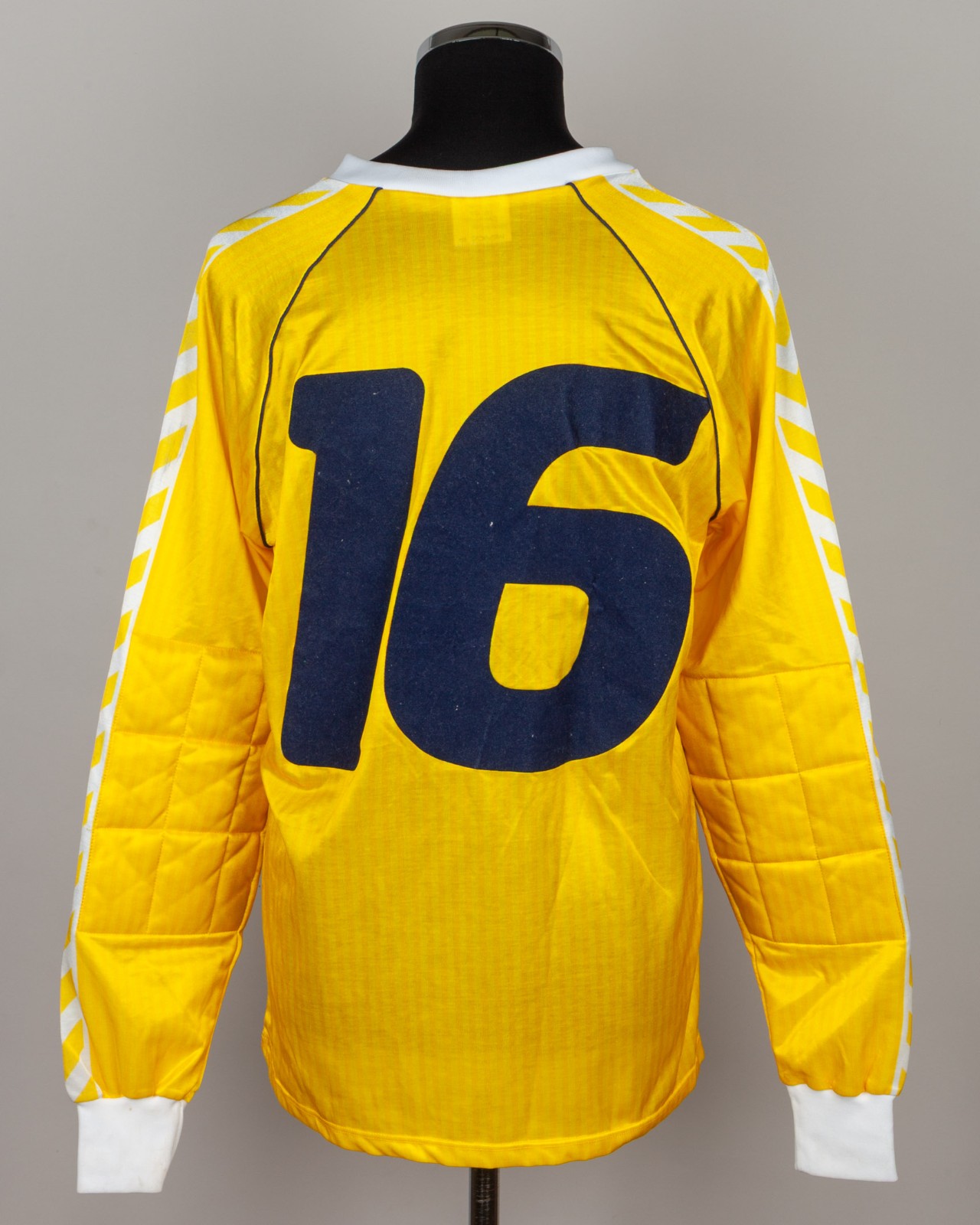 Denmark 1986 GK 2 Kit