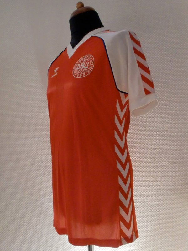 Denmark 1984 Home Kit