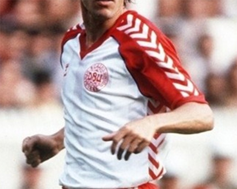 Denmark 1984 Away Kit