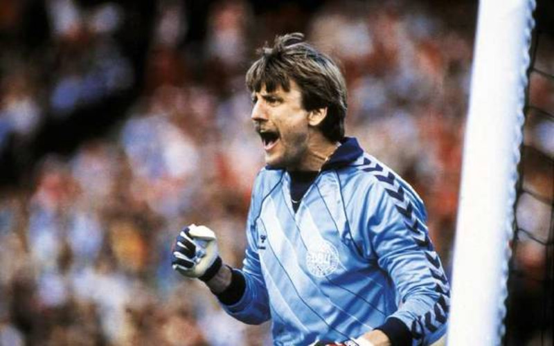 Denmark 1984 GK Kit