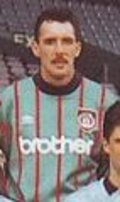 Manchester City 1992-93 GK Kit