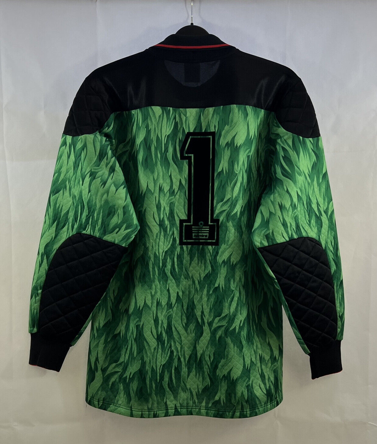 Wimbledon 1992-93 GK 1 Kit