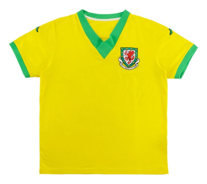 Wales 2006 Away Kit