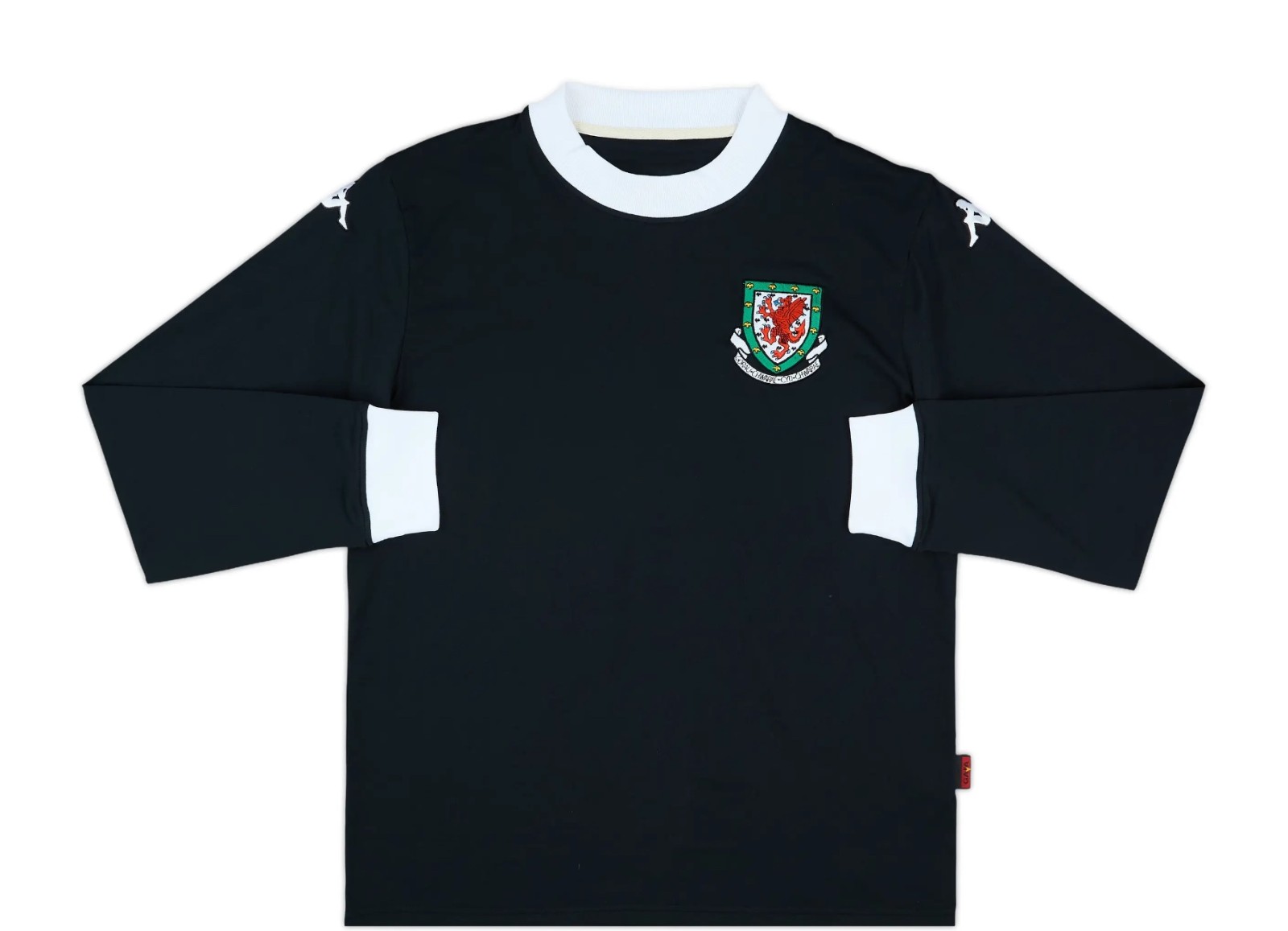 Wales 2006 GK 1 Kit