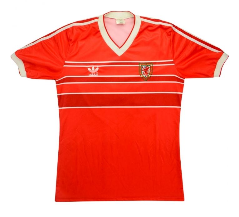 Wales 1984 Home Kit