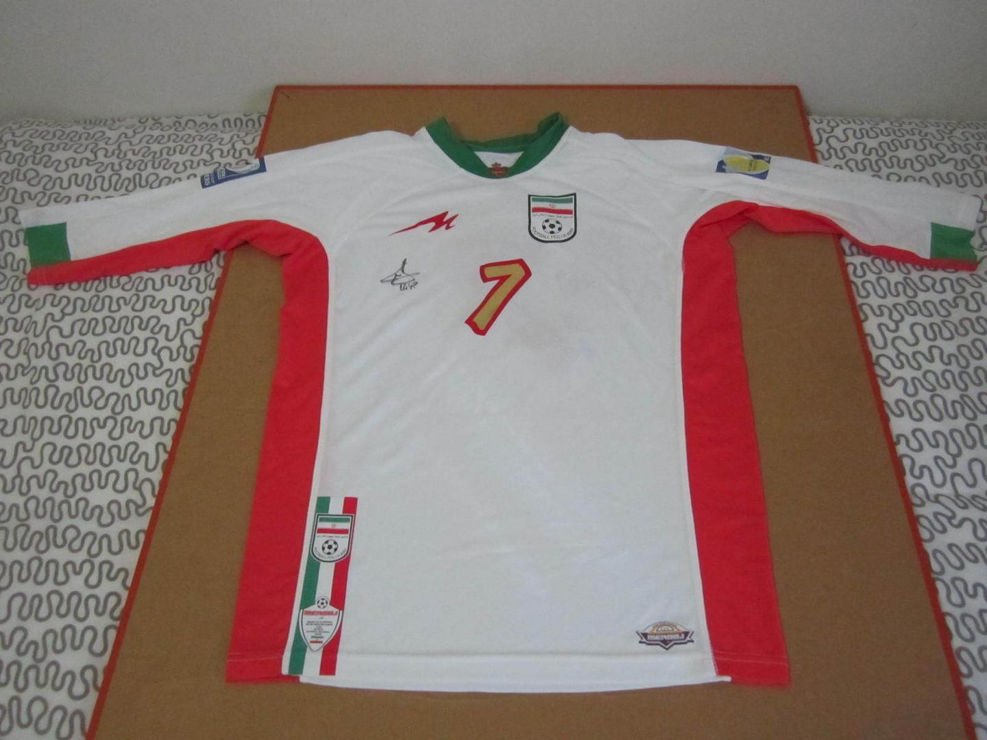 Iran 2007-08 Home 2 Kit