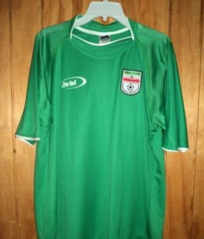 Iran 2003-04 Away Kit