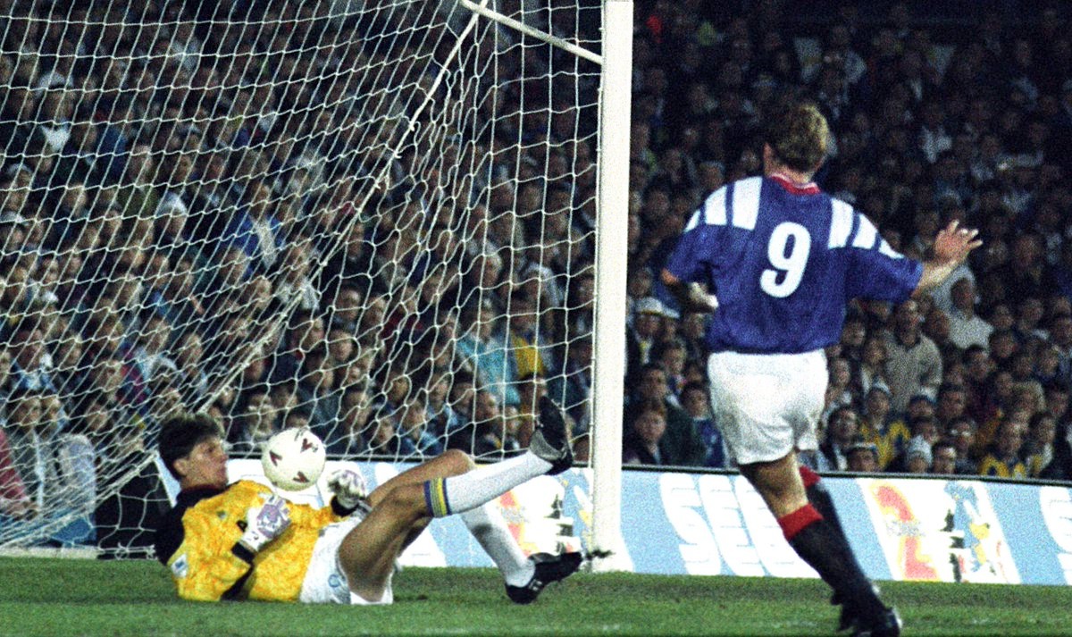 Leeds United 1992-93 GK 3 Kit