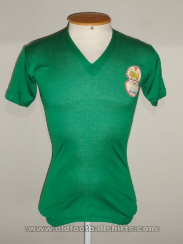 Iran 1972 Home 2 Kit