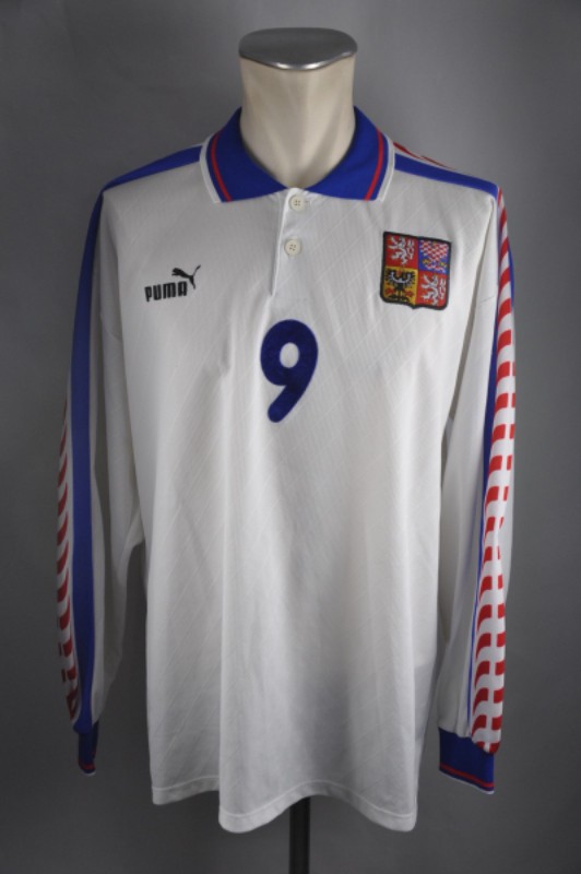 Czech Republic 1996 Away Kit
