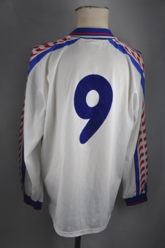 Czech Republic 1996 Away Kit