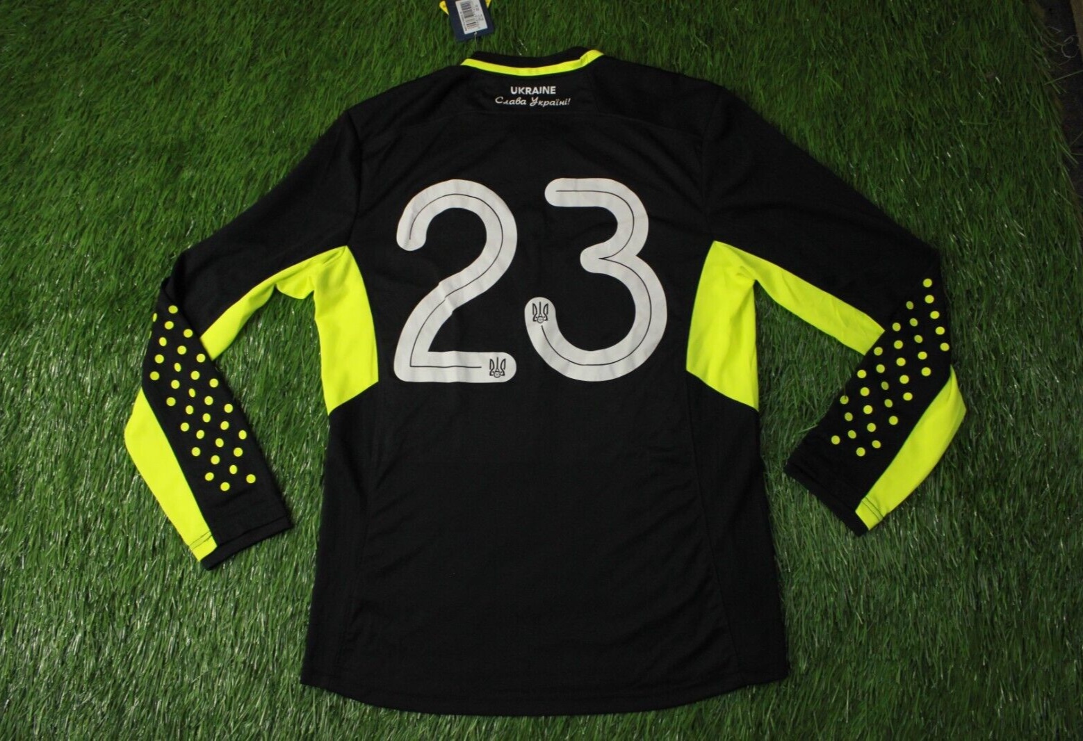 Ukraine 2020 GK 1 Kit