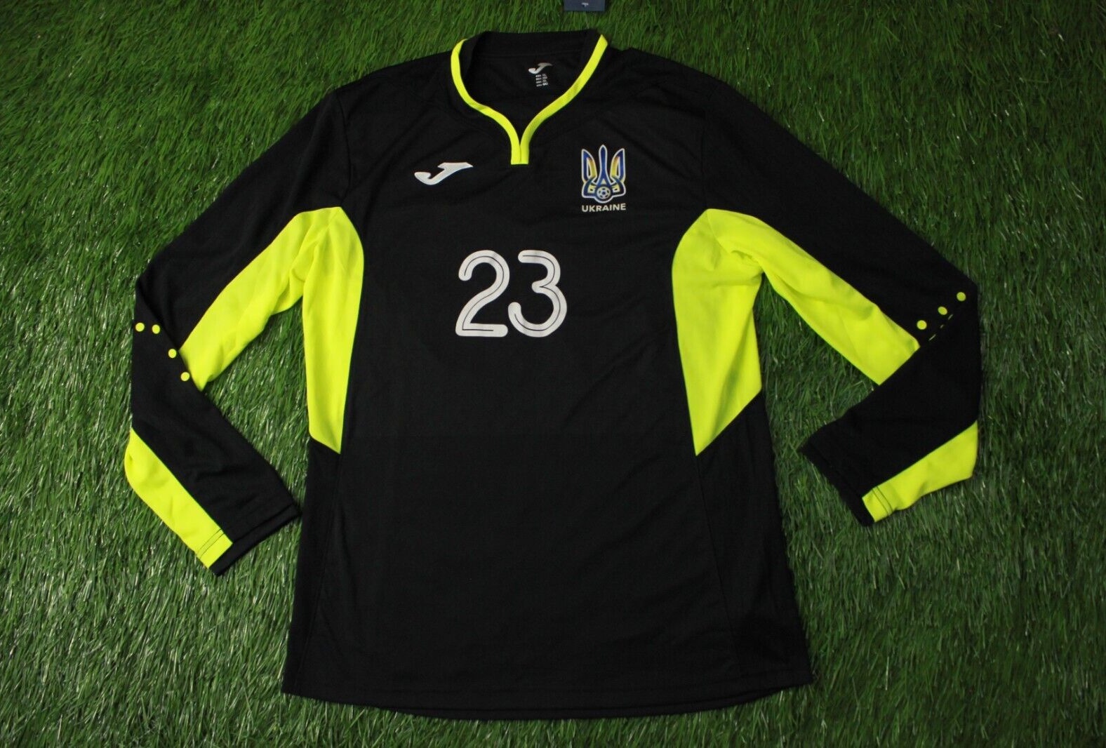 Ukraine 2020 GK 1 Kit