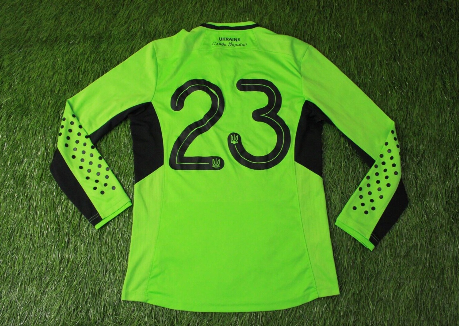 Ukraine 2020 GK 2 Kit