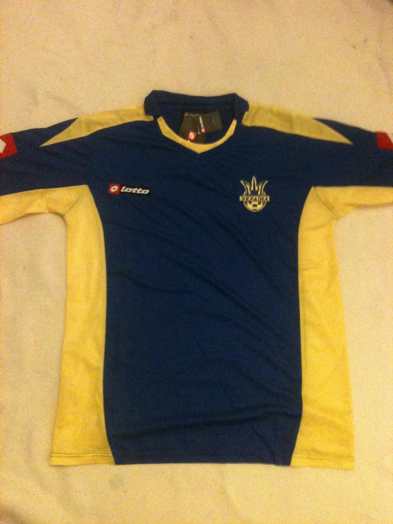 Ukraine 2008 Away Kit