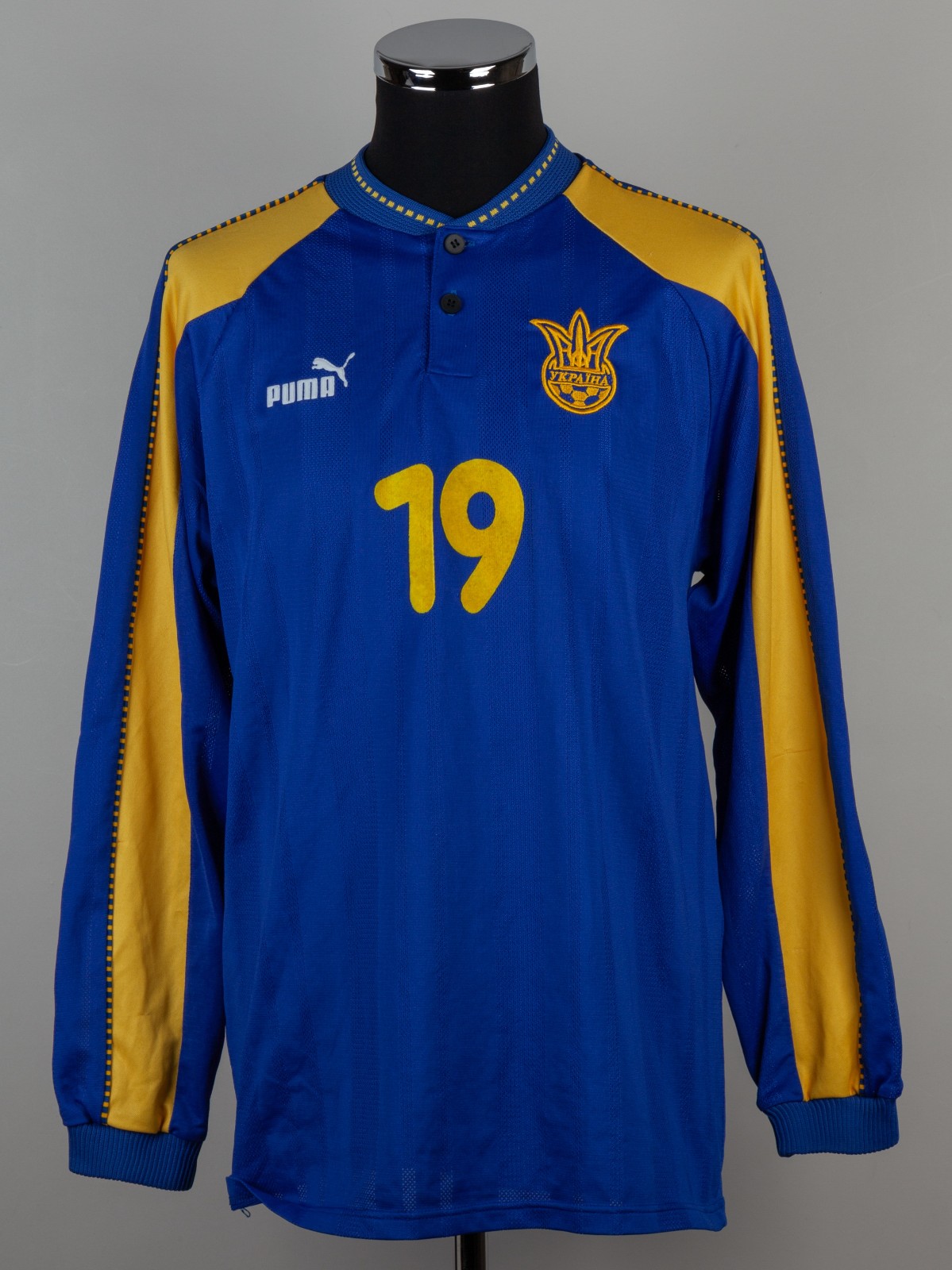 Ukraine 1998 Away Kit
