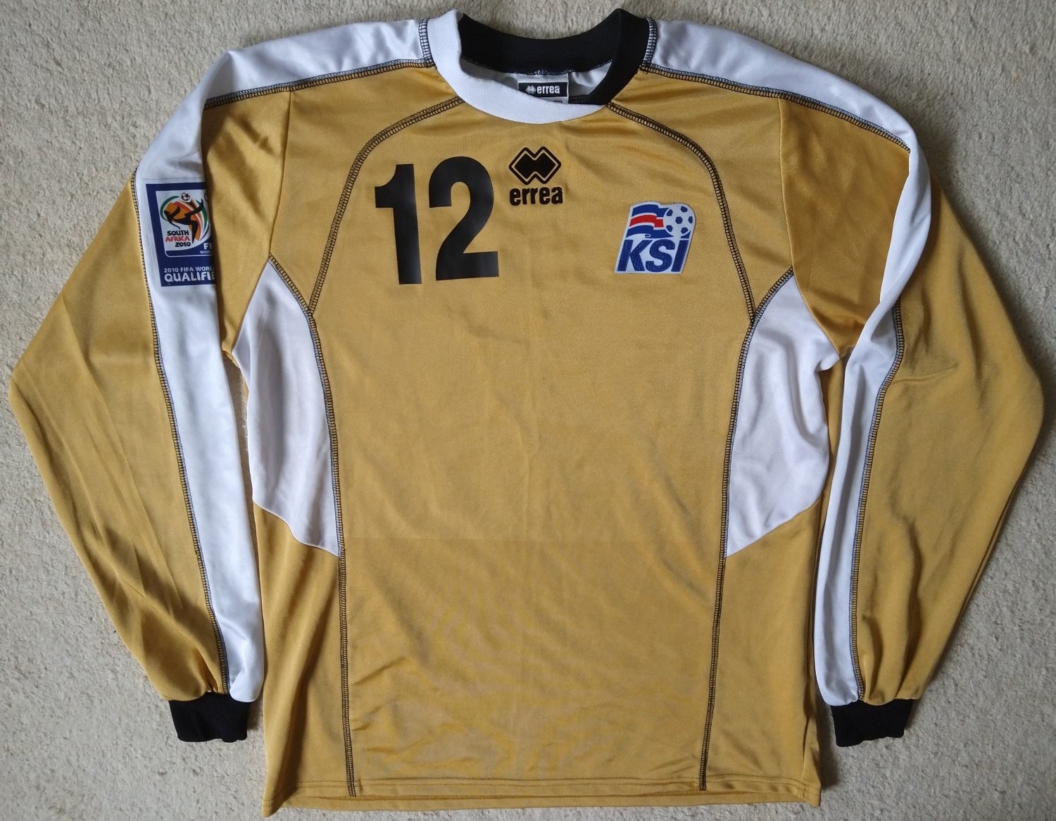Iceland 2010 GK 1 Kit