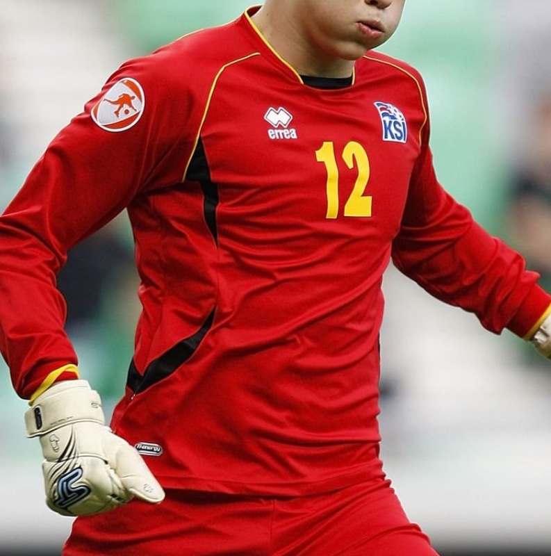 Iceland 2010 GK 2 Kit