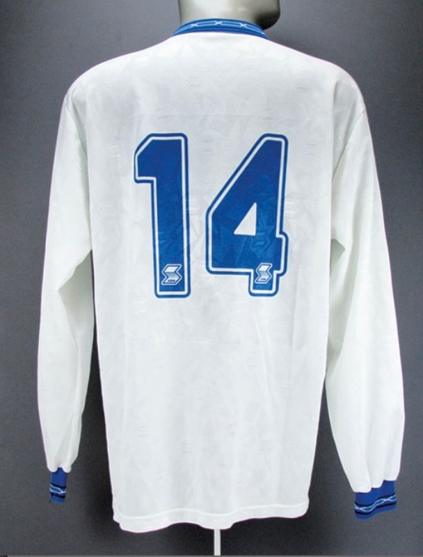 Iceland 1995 Away Kit