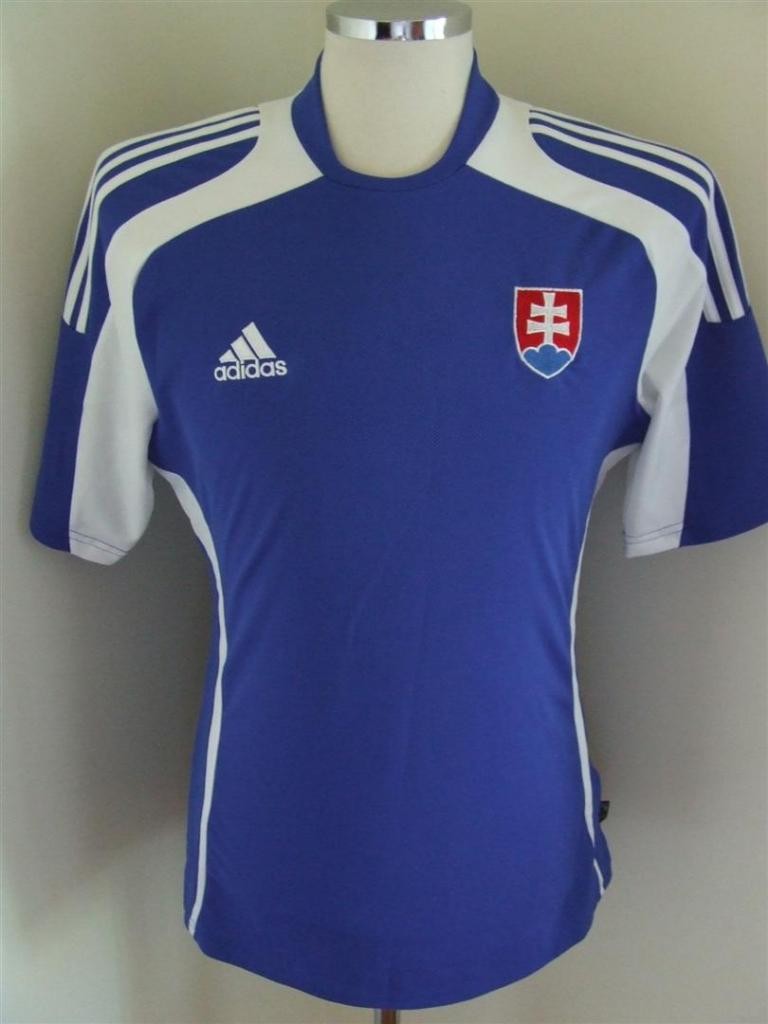 Slovakia 2008 Away Kit