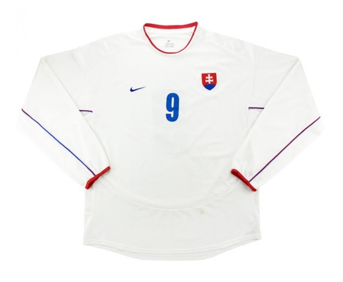 Slovakia 2004 Home Kit