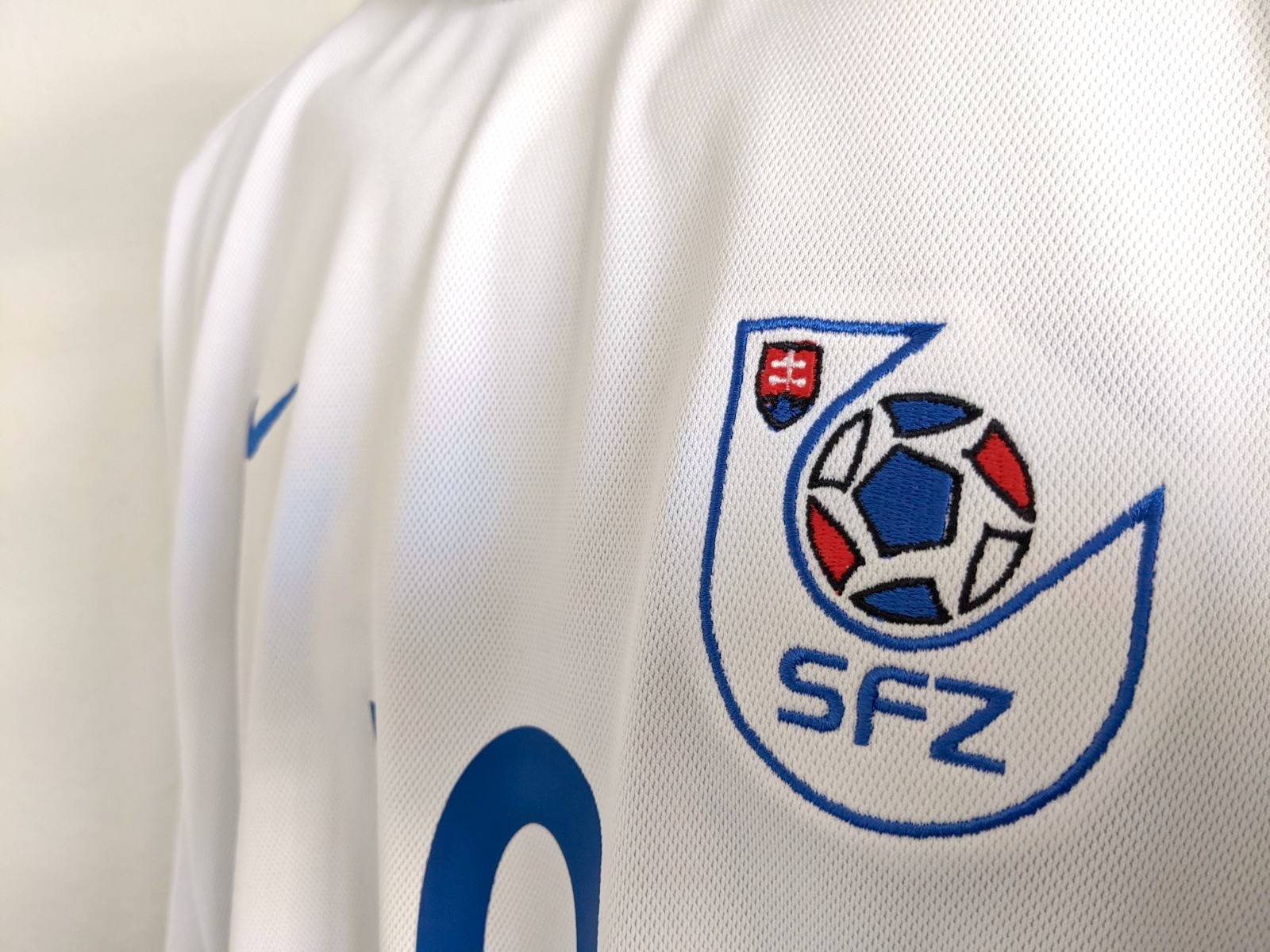Slovakia 2002 Away Kit